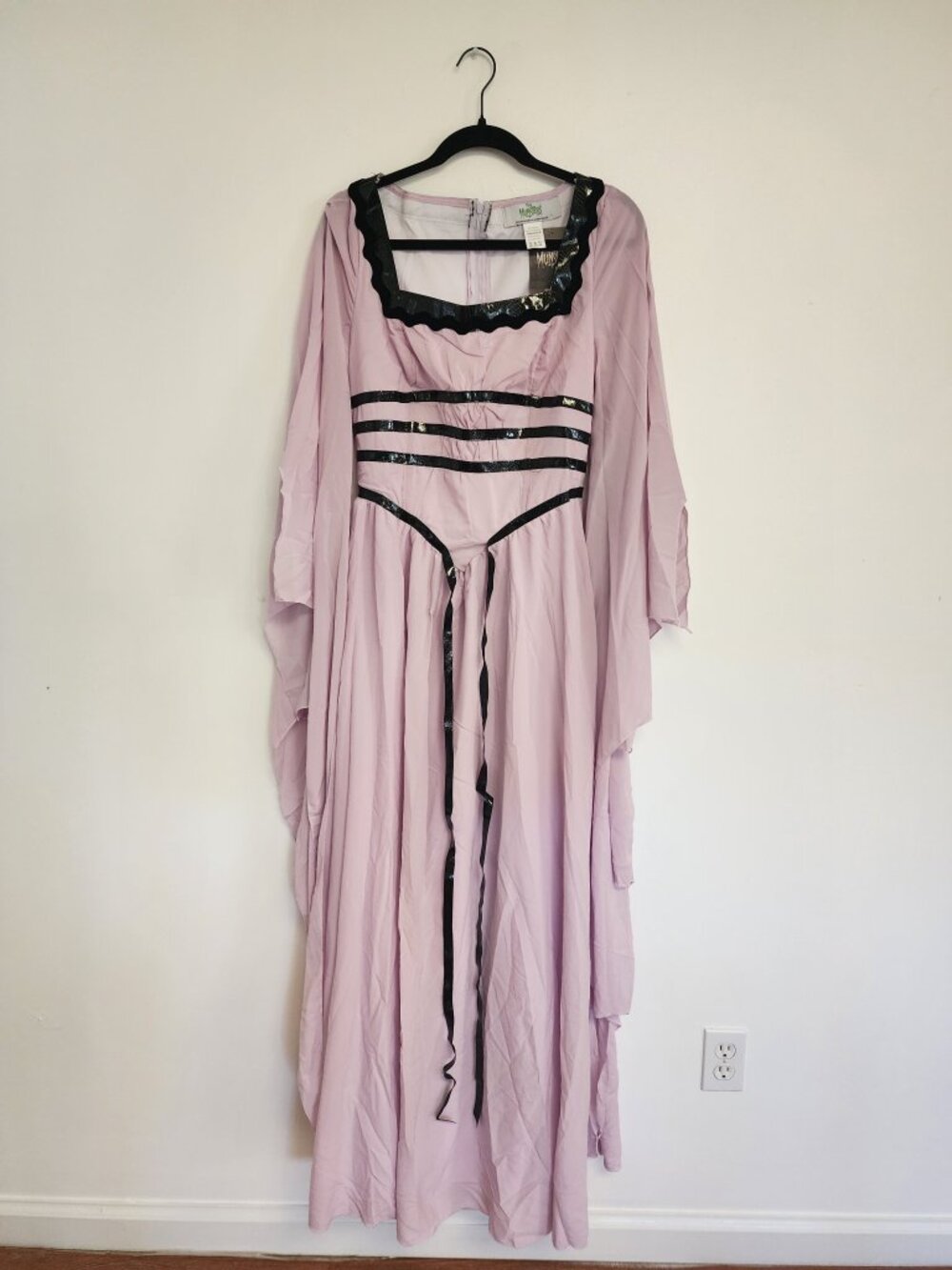 The Munsters Lily Munster Costume Dress with Wig & Bat Accessory